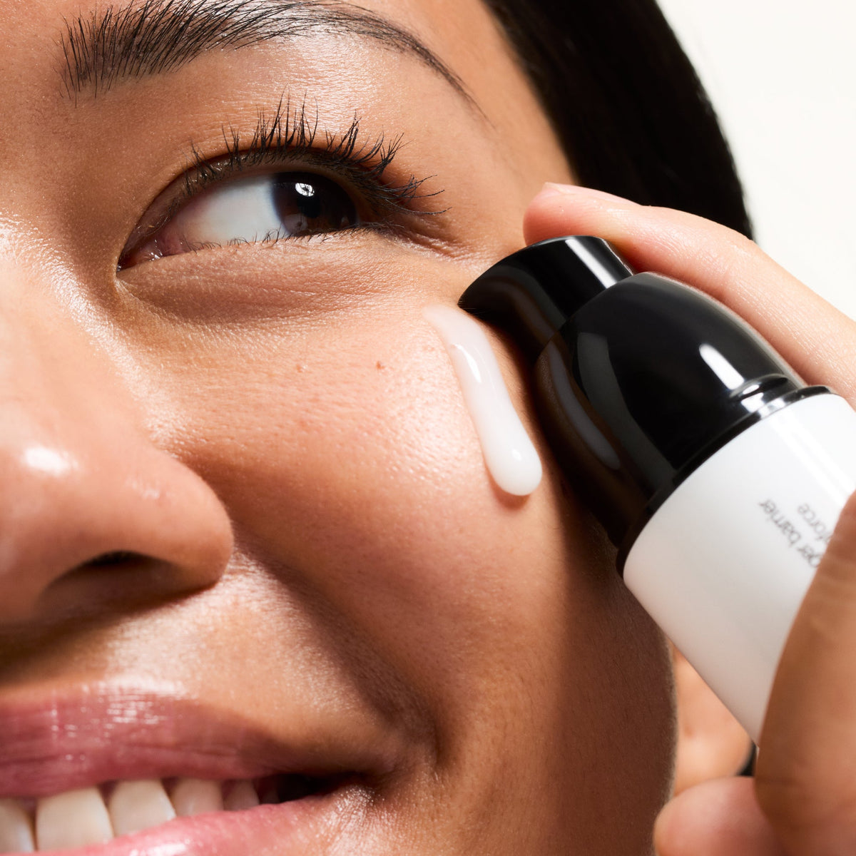 ectoin-hydro-barrier-serum-a3 Ectoin-Globals_Texture-bottle.jpg